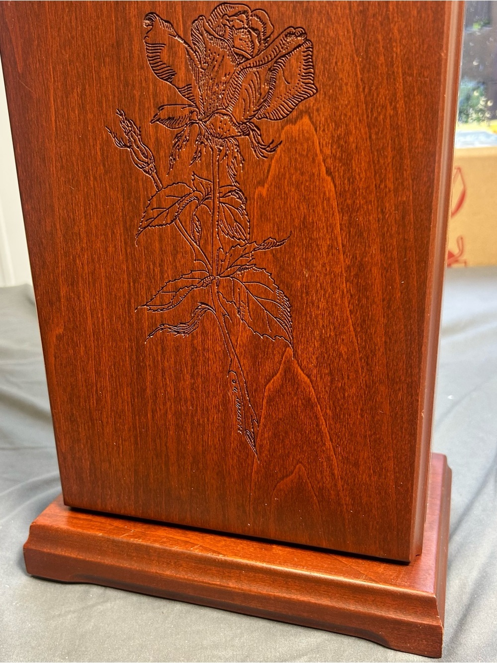 Vintage Eureka Jewelry Box Reed & Barton Wood Chest Velvet Lined USA Large Rose